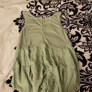 Never worn flowy mint tank top